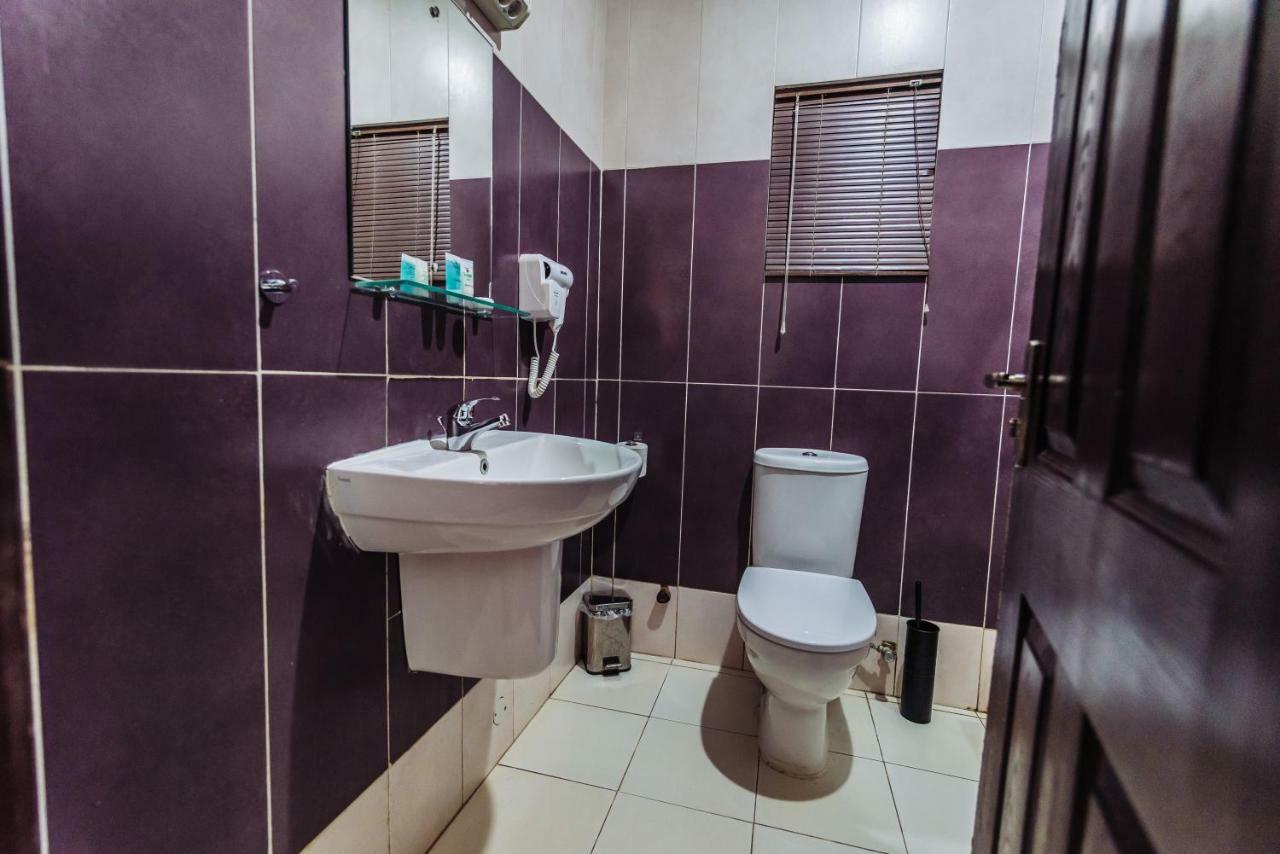 Tranquil Mews Hotel Jabi Luaran gambar