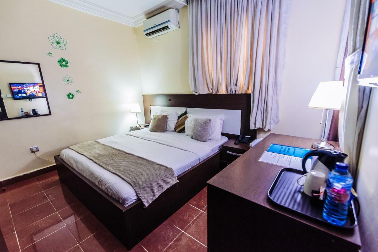 Tranquil Mews Hotel Jabi Luaran gambar