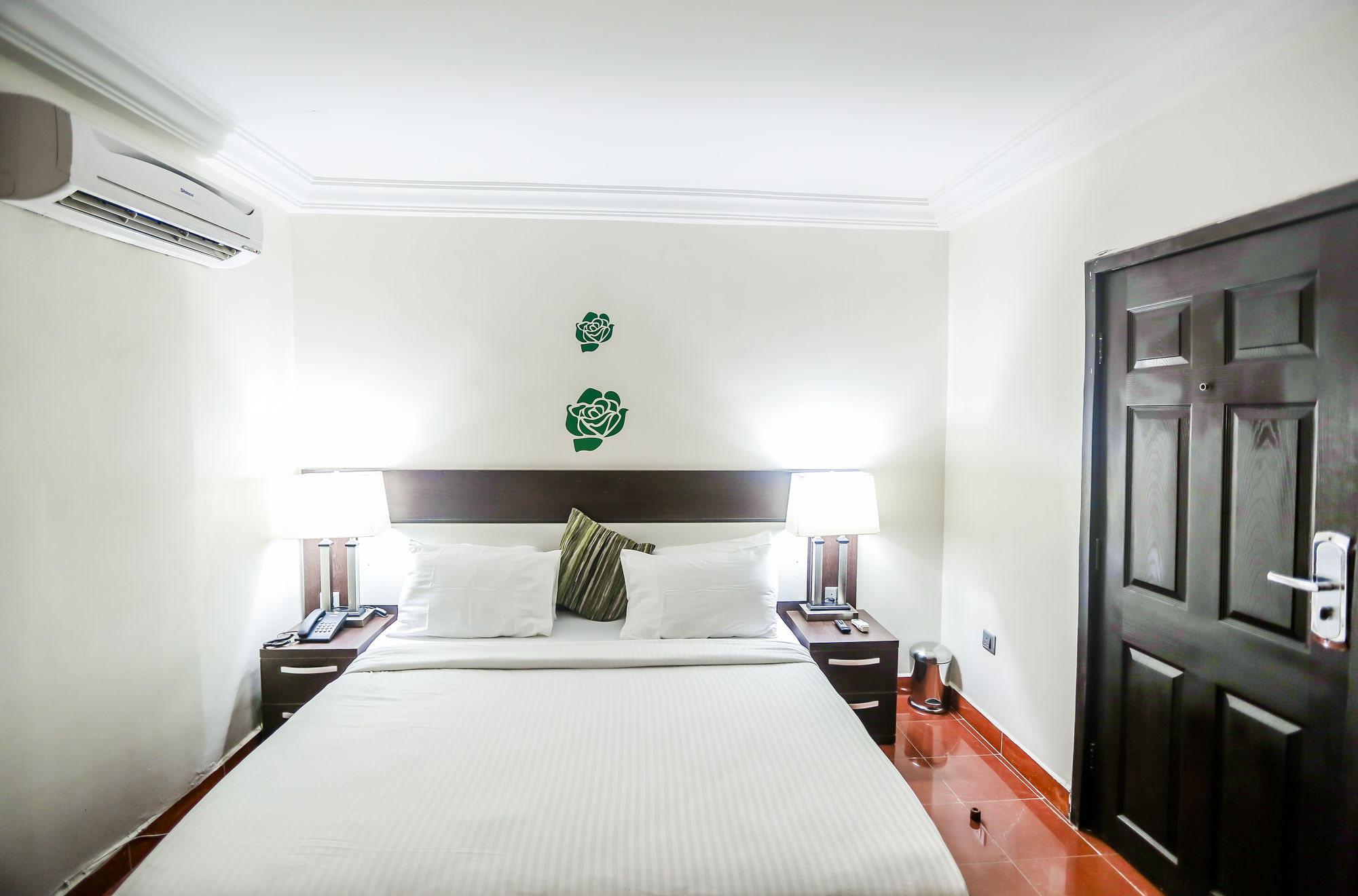 Tranquil Mews Hotel Jabi Luaran gambar